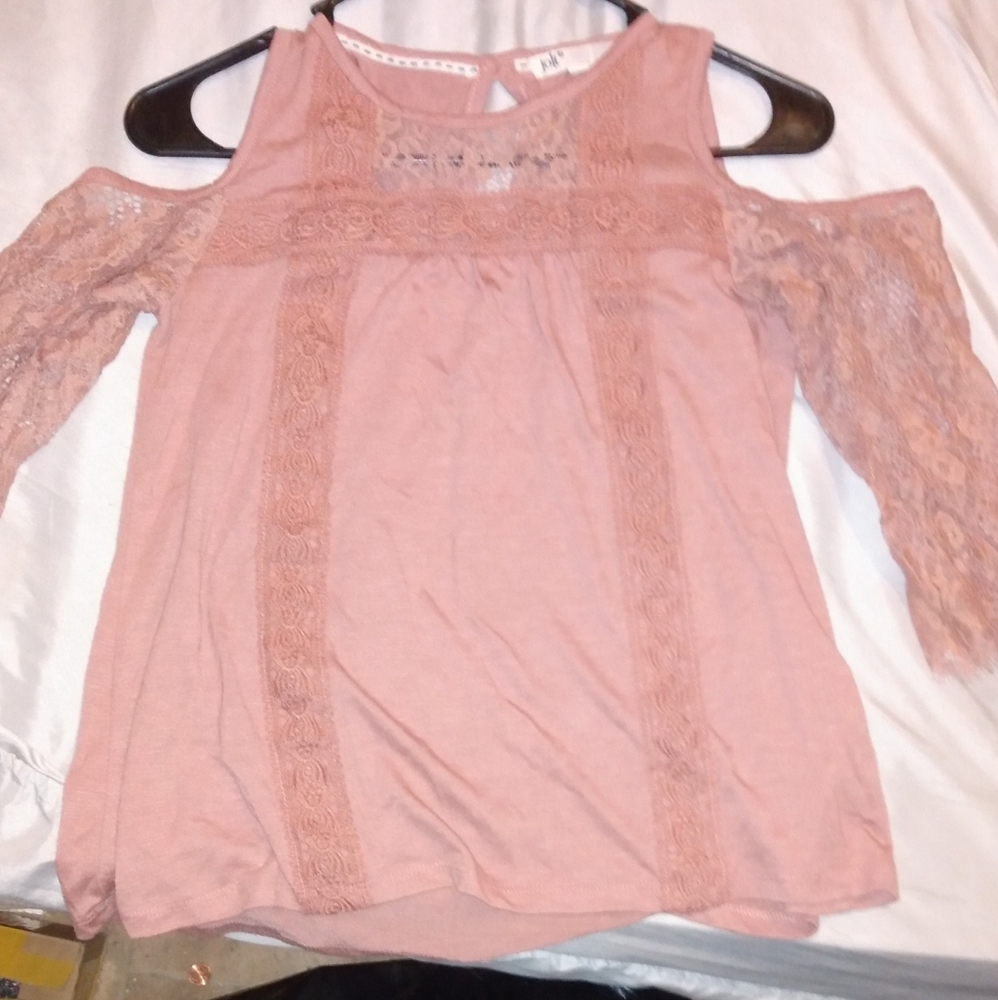 Jolt kids cold shoulder top